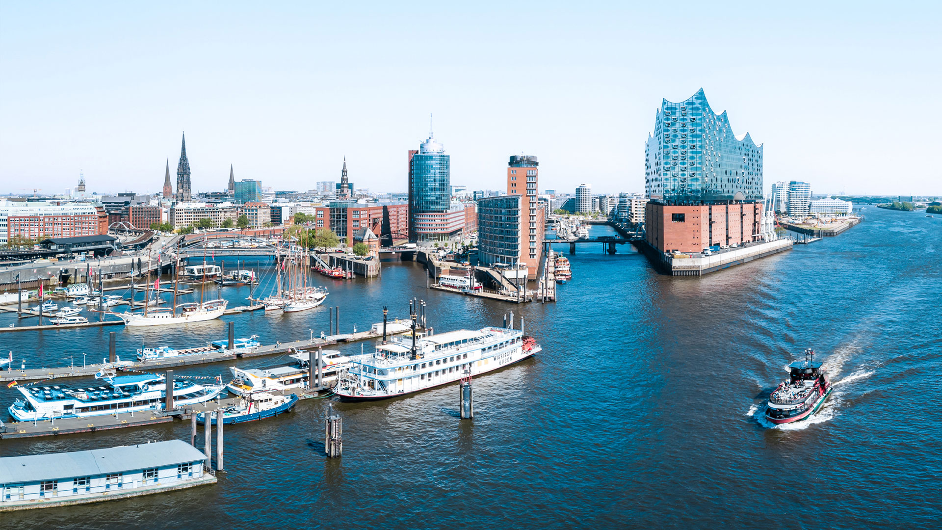 city view of Hamburg from the waterfront