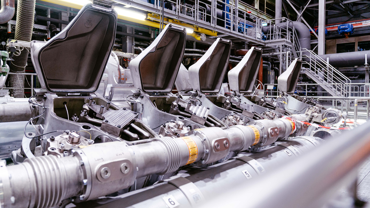 detailed view of the 49/60 marine engine