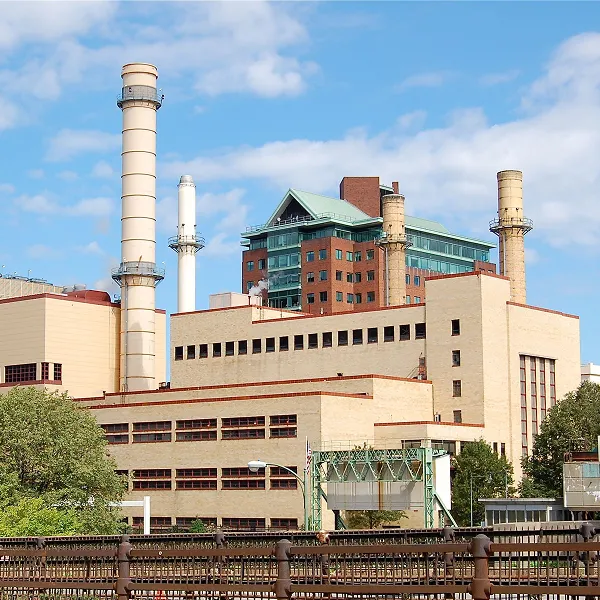 Front of ship in in the sea